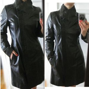 Gorgeous 100% Lamb skin leather coat